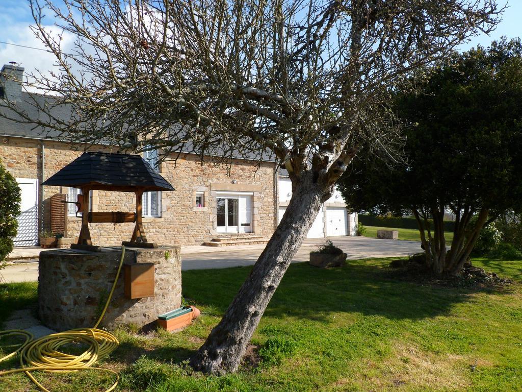 Farmhouse In An Amazing Private Park Guest House Vannes Exterior photo