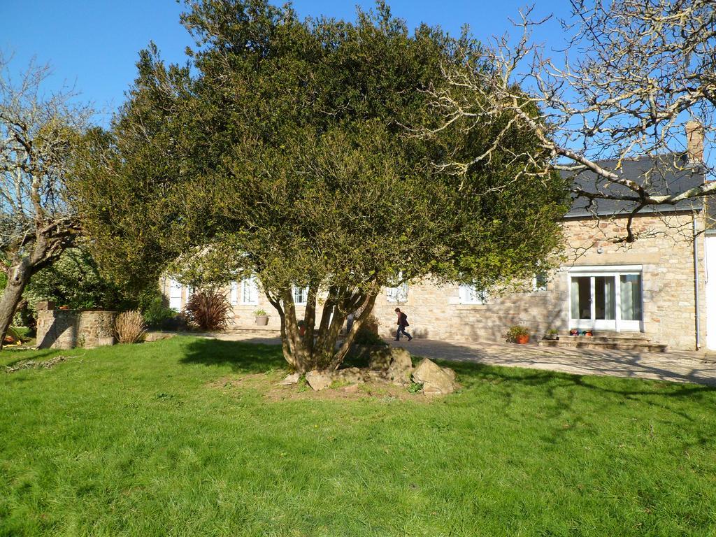 Farmhouse In An Amazing Private Park Guest House Vannes Exterior photo