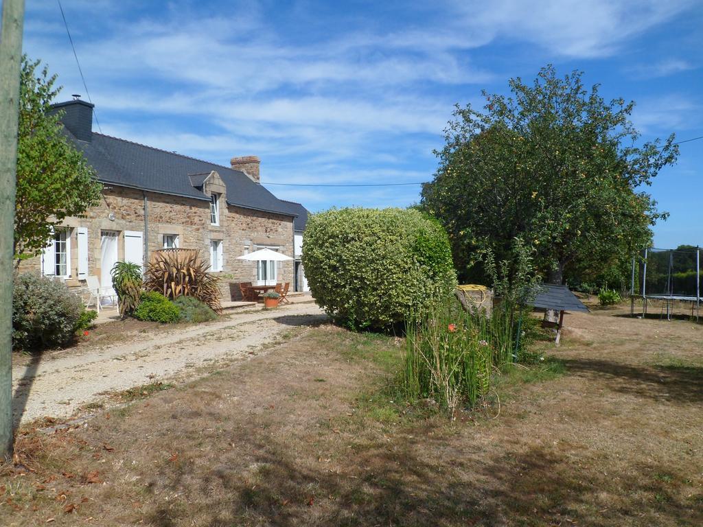 Farmhouse In An Amazing Private Park Guest House Vannes Exterior photo