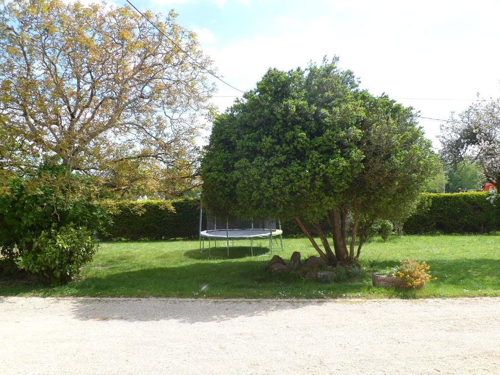 Farmhouse In An Amazing Private Park Guest House Vannes Exterior photo